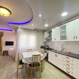 Entire New 20' From Barcelona España